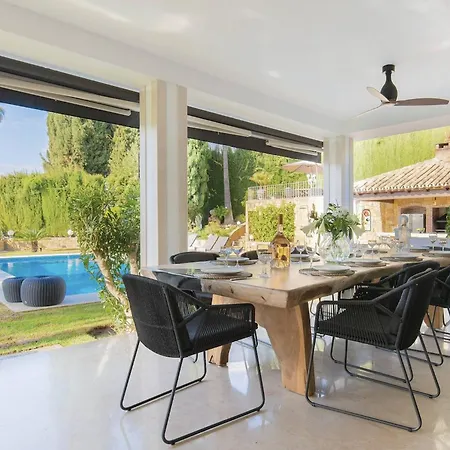 3310 Flores Marbella