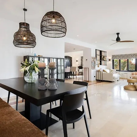 Villa 3310 Flores